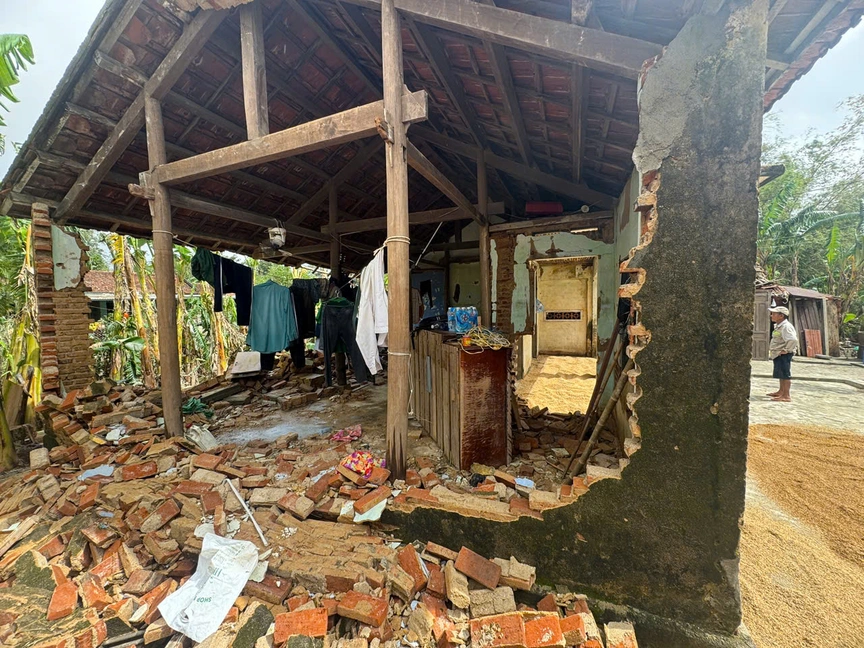 Tạp chí Reatimes chung tay hỗ trợ đồng bào vùng lũ Đắk Lắk- Ảnh 7. Tạp chí Reatimes chung tay hỗ trợ đồng bào vùng lũ Đắk Lắk- Ảnh 7.