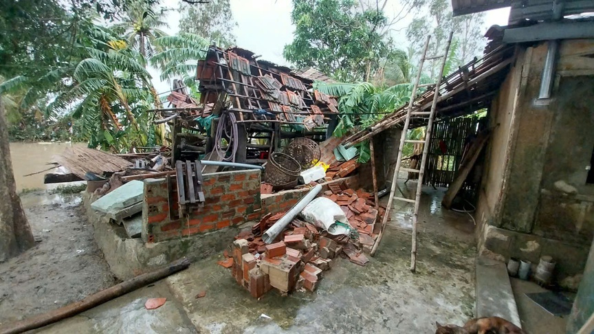 Tạp chí Reatimes chung tay hỗ trợ đồng bào vùng lũ Đắk Lắk- Ảnh 6. Tạp chí Reatimes chung tay hỗ trợ đồng bào vùng lũ Đắk Lắk- Ảnh 6.