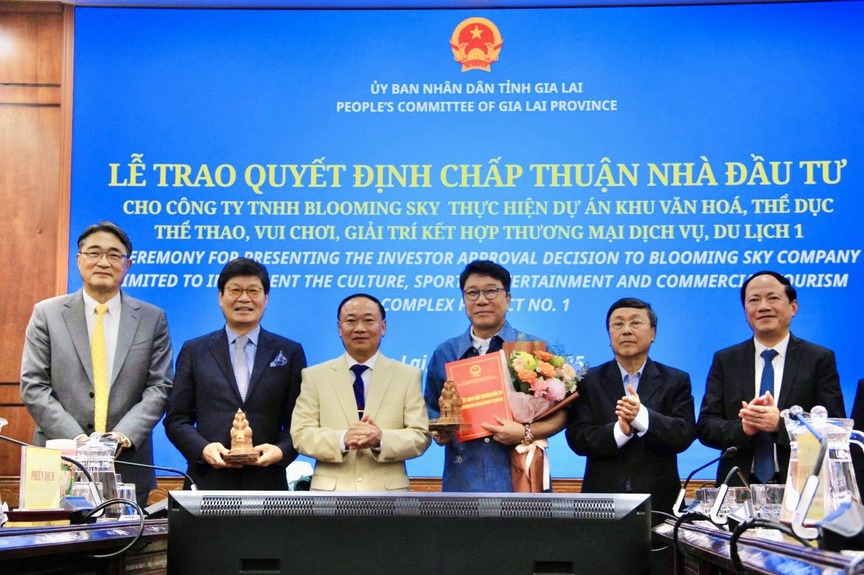 Doanh nghiệp 1 tháng tuổi của ‘ông trùm Kpop’ làm dự án du lịch hơn 300ha tại miền Trung Việt Nam- Ảnh 1.