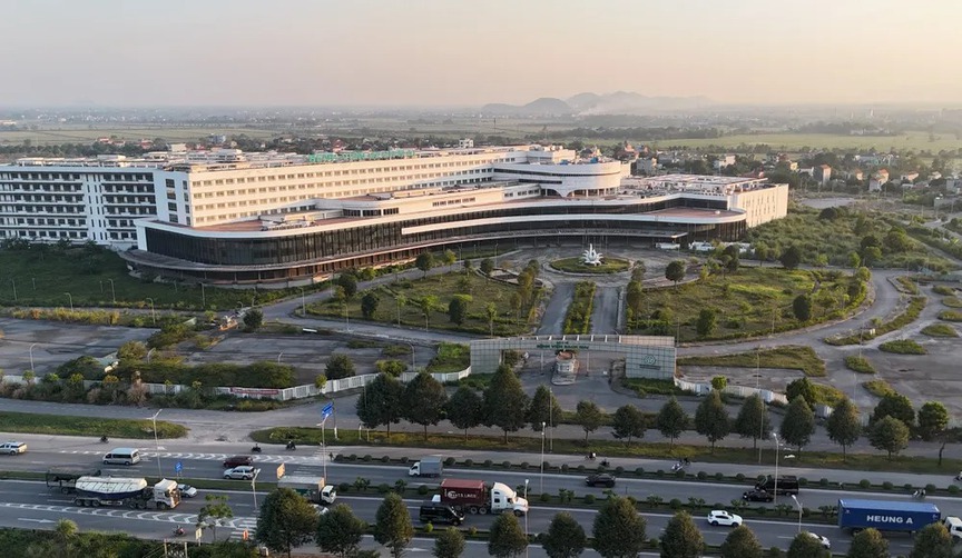 Sắp khánh thành 2 bệnh viện hạng đặc biệt chỉ cách Hà Nội 60km- Ảnh 2. Sắp khánh thành 2 bệnh viện hạng đặc biệt chỉ cách Hà Nội 60km- Ảnh 2.