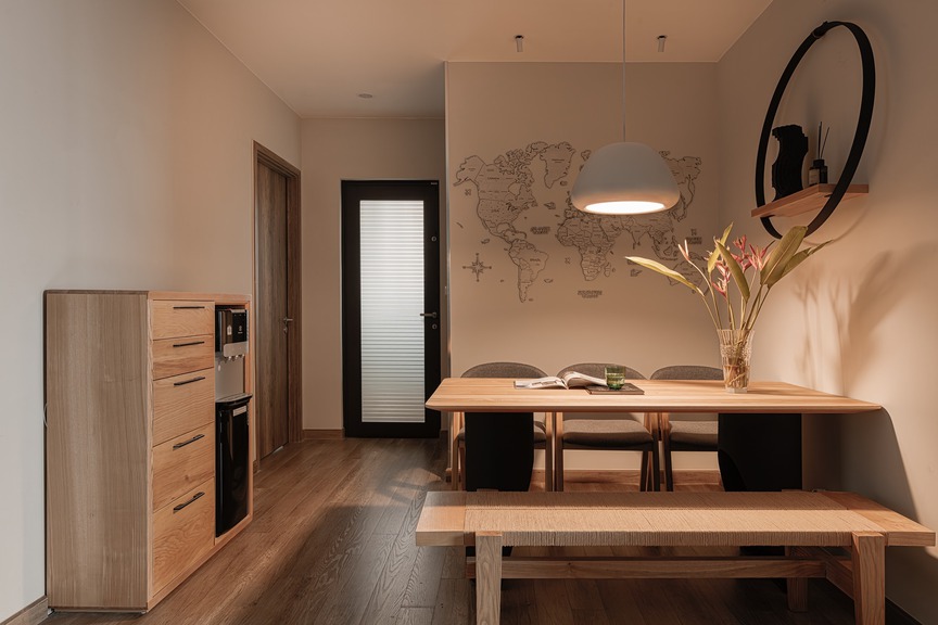 Căn hộ 100m2 ở ngoại thành Hà Nội: Không gian sống an yên, hiện đại giữa lòng khu đô thị xanh- Ảnh 5. Căn hộ 100m2 ở ngoại thành Hà Nội: Không gian sống an yên, hiện đại giữa lòng khu đô thị xanh- Ảnh 5.