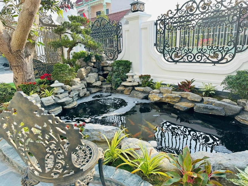 Bỏ phố về quê, gia chủ 35 tuổi xây biệt thự Indochine hoành tráng tại quê nhà Ninh Bình- Ảnh 3.