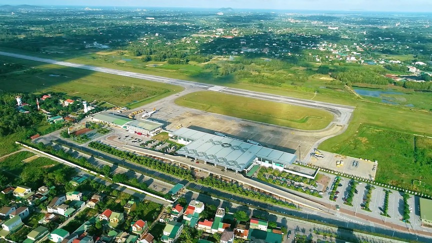 Chỉ 1 tháng nữa, sân bay quốc tế lớn tại miền Trung sẽ đón khách sau 5 tháng đóng cửa- Ảnh 1. Chỉ 1 tháng nữa, sân bay quốc tế lớn tại miền Trung sẽ đón khách sau 5 tháng đóng cửa- Ảnh 1.