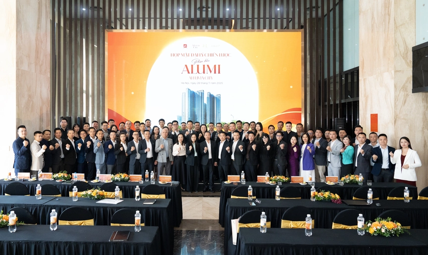 Hơn 100 đại lý quy tụ tại sự kiện khởi động của Alumi - Tổ hợp 7 toà tháp giữa mạch khoáng duy nhất bên sông Hồng- Ảnh 1.