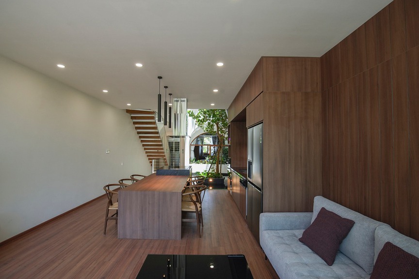 Biến ngôi nhà phố trở thành 'ốc đảo' giữa đô thị ồn ã- Ảnh 5. Biến ngôi nhà phố trở thành 'ốc đảo' giữa đô thị ồn ã- Ảnh 5.