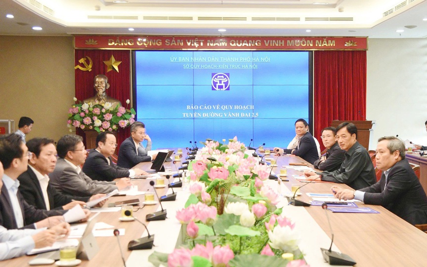 Hình ảnh tại buổi làm việc. Nguồn ảnh: Hanoi.gov.vn Hình ảnh tại buổi làm việc. Nguồn ảnh: Hanoi.gov.vn