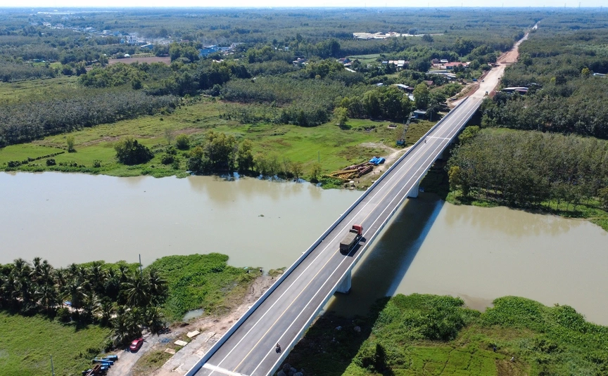 Sắp thông xe tuyến đường 31km xuyên rừng cao su tại thành phố giàu nhất Việt Nam- Ảnh 2. Sắp thông xe tuyến đường 31km xuyên rừng cao su tại thành phố giàu nhất Việt Nam- Ảnh 2.