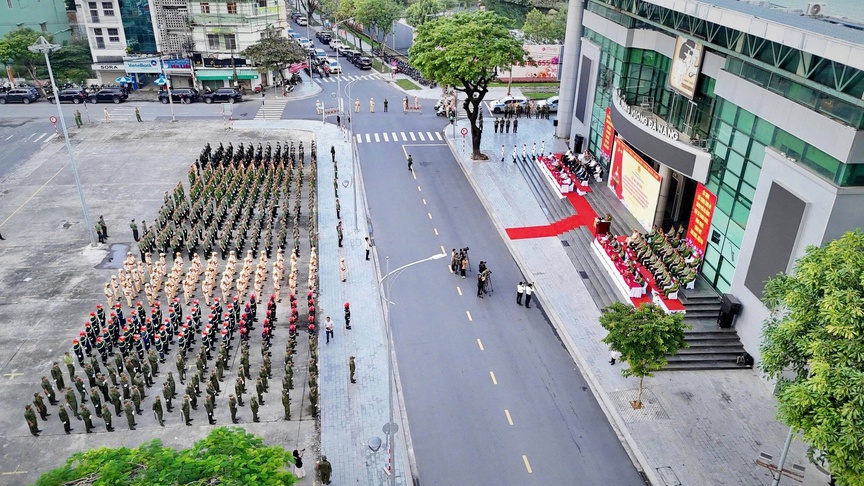 TP. Đà Nẵng: Lực lượng Công an mở đợt cao điểm siết chặt kỷ cương trên mọi lĩnh vực- Ảnh 5. TP. Đà Nẵng: Lực lượng Công an mở đợt cao điểm siết chặt kỷ cương trên mọi lĩnh vực- Ảnh 5.