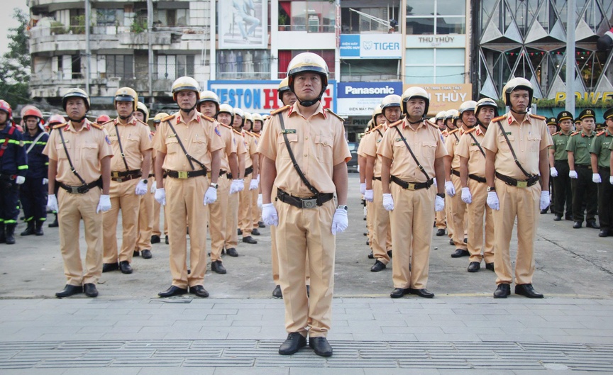 TP. Đà Nẵng: Lực lượng Công an mở đợt cao điểm siết chặt kỷ cương trên mọi lĩnh vực- Ảnh 4. TP. Đà Nẵng: Lực lượng Công an mở đợt cao điểm siết chặt kỷ cương trên mọi lĩnh vực- Ảnh 4.