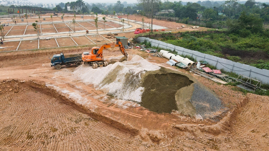 Cận cảnh dự án Dream Town Hòa Bình chưa xong hạ tầng đã được rao bán rầm rộ- Ảnh 6.