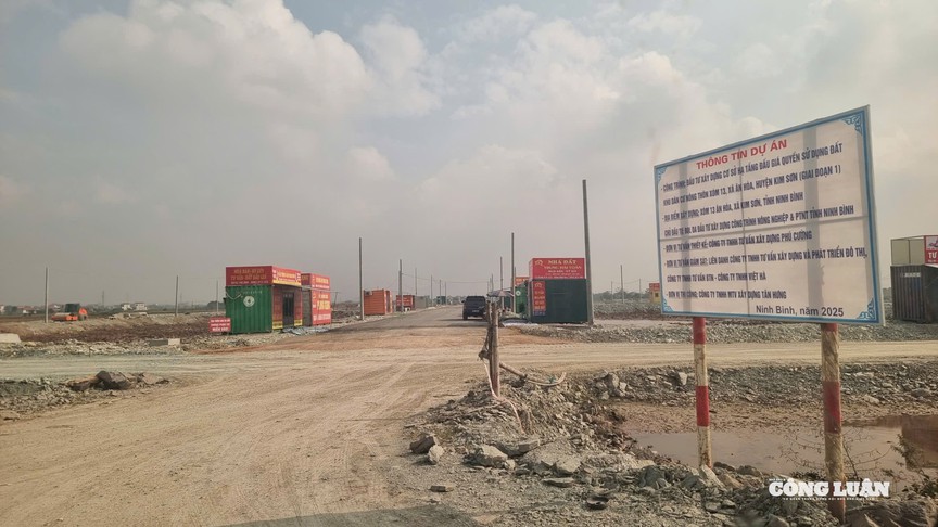 Ninh Bình tổ chức hàng loạt phiên đấu giá đất thời điểm cuối năm- Ảnh 2. Ninh Bình tổ chức hàng loạt phiên đấu giá đất thời điểm cuối năm- Ảnh 2.