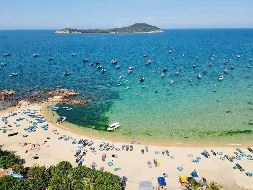 Cù Lao Mái Nhà. Nguồn ảnh: Internet Cù Lao Mái Nhà. Nguồn ảnh: Internet