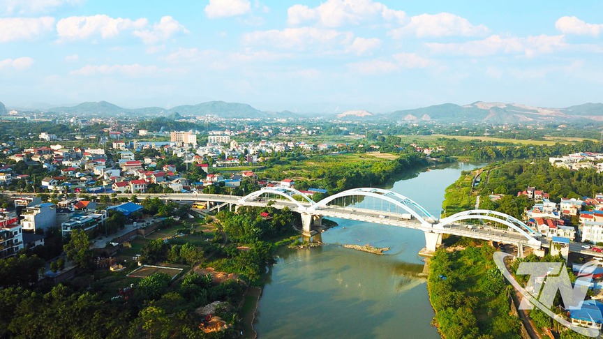 Khẩn cấp xây dựng tuyến đê hơn 7.600 tỷ tại tỉnh miền Bắc vừa trải qua trận lũ lịch sử- Ảnh 1. Khẩn cấp xây dựng tuyến đê hơn 7.600 tỷ tại tỉnh miền Bắc vừa trải qua trận lũ lịch sử- Ảnh 1.