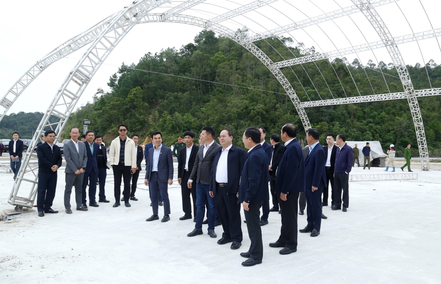 Quảng Ninh: Hiện thực hóa mục tiêu xây dựng Vân Đồn thành đặc khu kinh tế thế hệ mới- Ảnh 2. Quảng Ninh: Hiện thực hóa mục tiêu xây dựng Vân Đồn thành đặc khu kinh tế thế hệ mới- Ảnh 2.