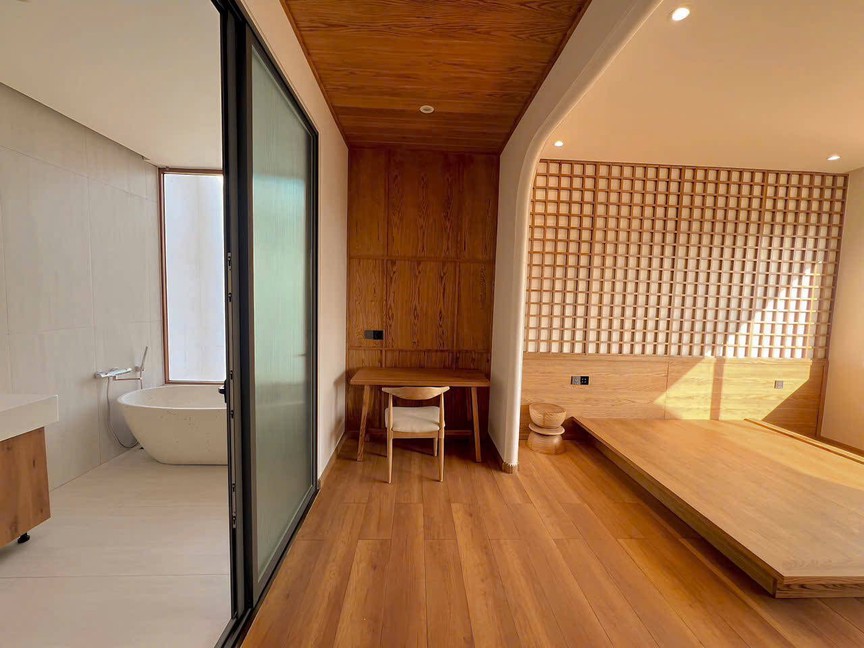 Sống chậm trong tổ ấm giao thoa giữa kiến trúc đương đại và hồn Việt truyền thống- Ảnh 4. Sống chậm trong tổ ấm giao thoa giữa kiến trúc đương đại và hồn Việt truyền thống- Ảnh 4.