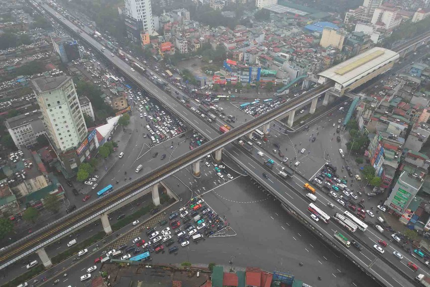 Đường Khuất Duy Tiến. Nguồn ảnh: Báo Lao động