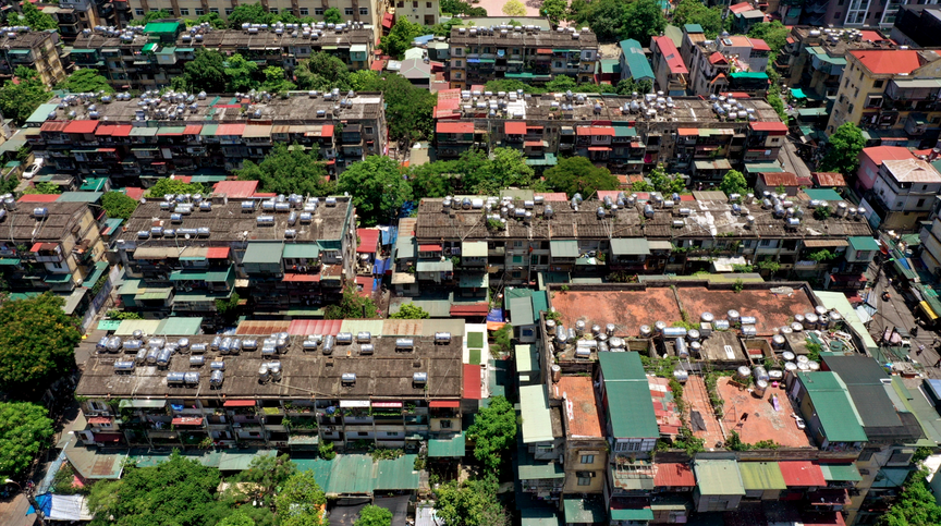 Kích hoạt cơ chế đặc thù trong cải tạo chung cư cũ: "Diện mạo Thủ đô sẽ chuyển sang một hình thái phát triển mới"- Ảnh 5. Kích hoạt cơ chế đặc thù trong cải tạo chung cư cũ: "Diện mạo Thủ đô sẽ chuyển sang một hình thái phát triển mới"- Ảnh 5.