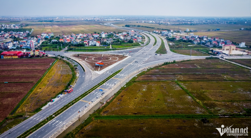 Ngày mai, chính thức khánh thành tuyến đường ven biển 6.400 tỷ đi qua 5 huyện của Nam Định cũ- Ảnh 1. Ngày mai, chính thức khánh thành tuyến đường ven biển 6.400 tỷ đi qua 5 huyện của Nam Định cũ- Ảnh 1.