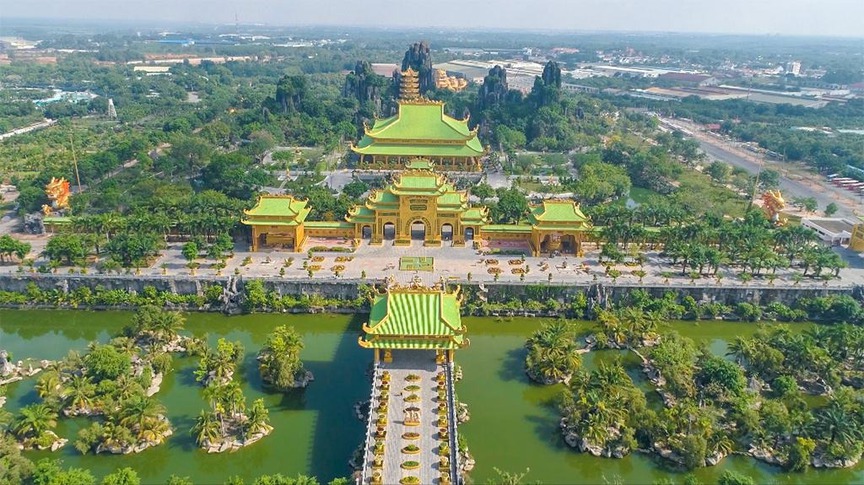 KDL 6.000 tỷ lớn bậc nhất Đông Nam Á của vợ chồng ông Dũng 'lò vôi' bất ngờ tung ưu đãi đặc biệt dịp cuối năm: Miễn phí toàn bộ vé cổng vào ngày này!- Ảnh 3. KDL 6.000 tỷ lớn bậc nhất Đông Nam Á của vợ chồng ông Dũng 'lò vôi' bất ngờ tung ưu đãi đặc biệt dịp cuối năm: Miễn phí toàn bộ vé cổng vào ngày này!- Ảnh 3.