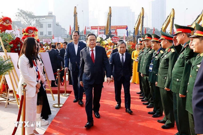 Hà Nội khởi công dự án đầu tư xây dựng Trục Đại lộ Cảnh quan sông Hồng- Ảnh 1.