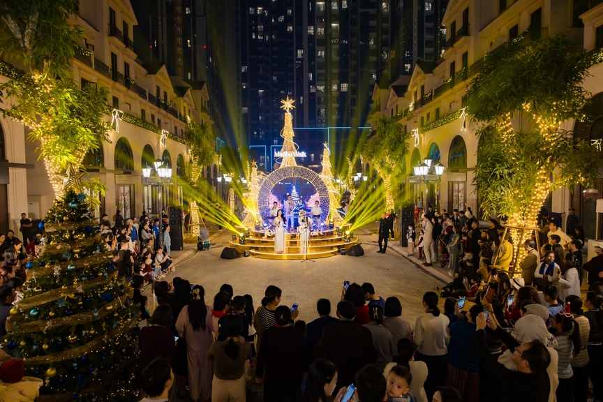 
Masterise Homes giới thiệu "Mùa Giáng Sinh diệu kỳ - The Magical Joy" tại Malibu Walk: Thắp sáng hành trình của những niềm vui- Ảnh 3.