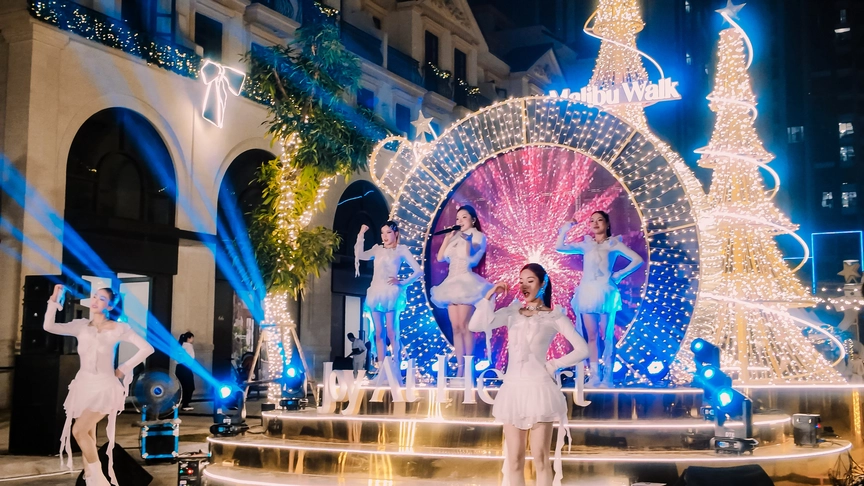 
Masterise Homes giới thiệu "Mùa Giáng Sinh diệu kỳ - The Magical Joy" tại Malibu Walk: Thắp sáng hành trình của những niềm vui- Ảnh 4.