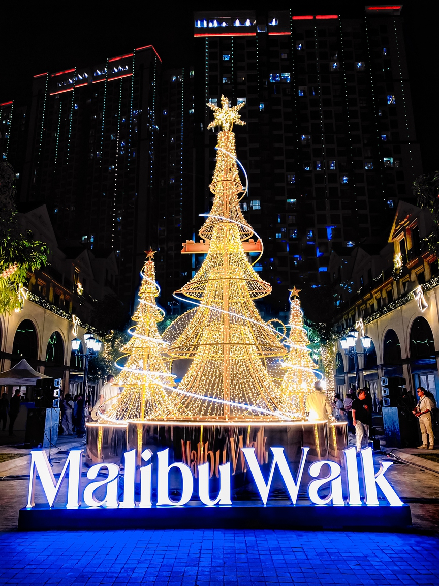 
Masterise Homes giới thiệu "Mùa Giáng Sinh diệu kỳ - The Magical Joy" tại Malibu Walk: Thắp sáng hành trình của những niềm vui- Ảnh 6.