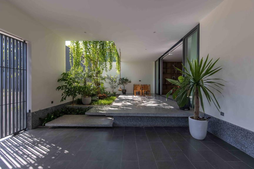 Trở về không gian xưa với ngôi nhà được thiết kế dung hòa 2 thế hệ- Ảnh 2.