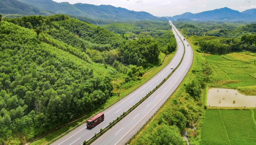 Phú Thọ muốn làm cao tốc 16.000 tỷ chạy xuyên tỉnh, nối thông Hà Nội với Tây Bắc- Ảnh 2.