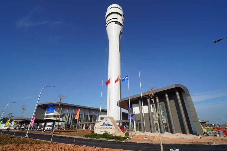 Việt Nam chính thức sở hữu đài kiểm soát không lưu cao nhất Đông Nam Á, tọa lạc tại siêu sân bay 16 tỷ USD lọt TOP quy mô thế giới- Ảnh 2.