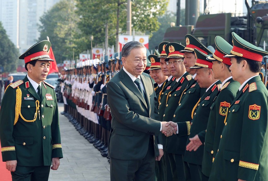 Quân đội nhân dân vững bước dưới cờ Đảng quang vinh- Ảnh 2.