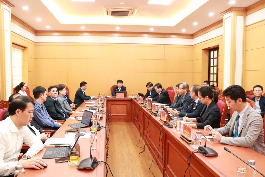 Hình ảnh tại buổi làm việc. Nguồn ảnh: UBND tỉnh Ninh Bình