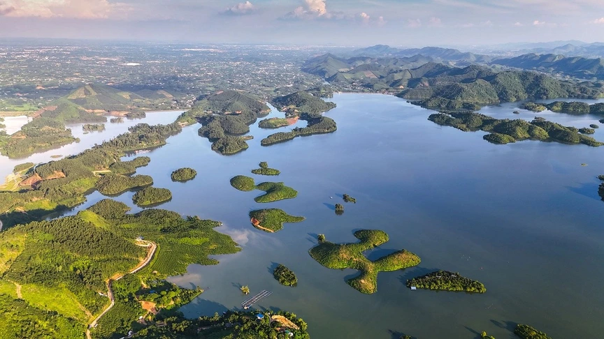 Hồ Núi Cốc và câu chuyện 'thành phố du lịch hồ' hiếm hoi tại Việt Nam- Ảnh 1.