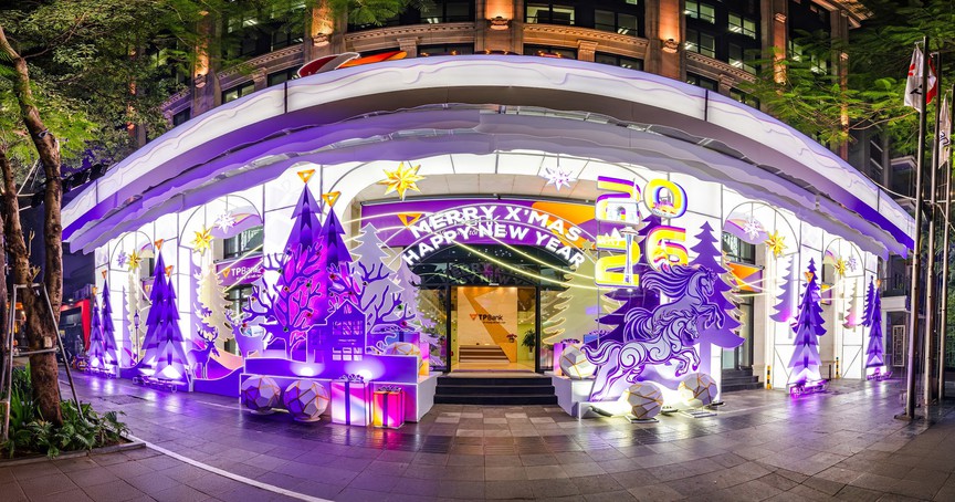 Từ lễ thắp sáng Giáng sinh đến câu chuyện trải nghiệm của TPBank- Ảnh 1.