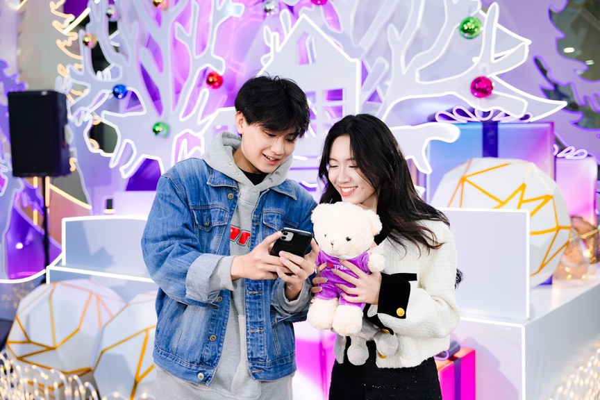 Từ lễ thắp sáng Giáng sinh đến câu chuyện trải nghiệm của TPBank- Ảnh 7.