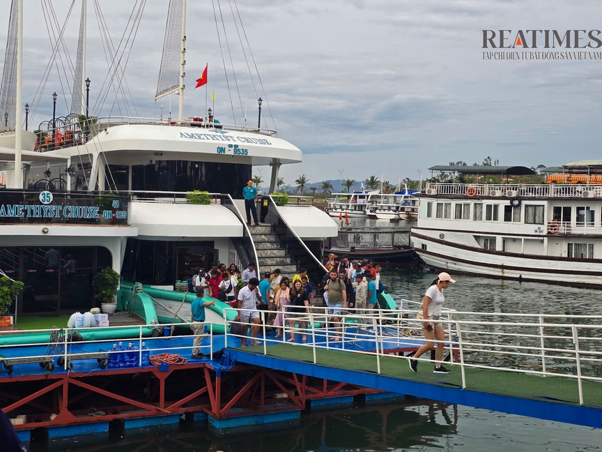 Quảng Ninh: Từ cảng biển đến trung tâm du lịch biển đẳng cấp quốc tế- Ảnh 4.