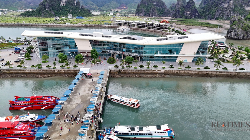 Quảng Ninh: Từ cảng biển đến trung tâm du lịch biển đẳng cấp quốc tế- Ảnh 13.