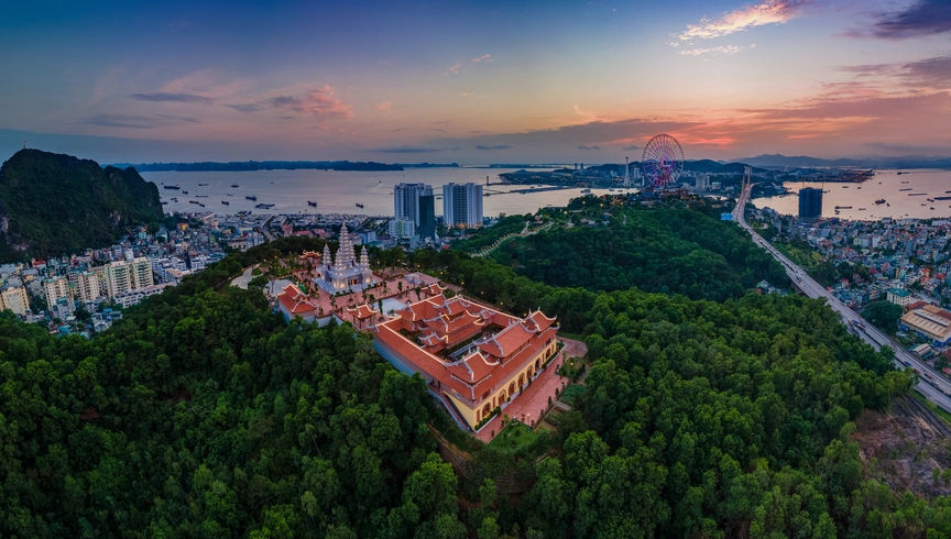 Chiêm ngưỡng vẻ đẹp Quần thể kiến trúc tâm linh Bảo Hải Linh Thông Tự- Ảnh 1. Chiêm ngưỡng vẻ đẹp Quần thể kiến trúc tâm linh Bảo Hải Linh Thông Tự- Ảnh 1.