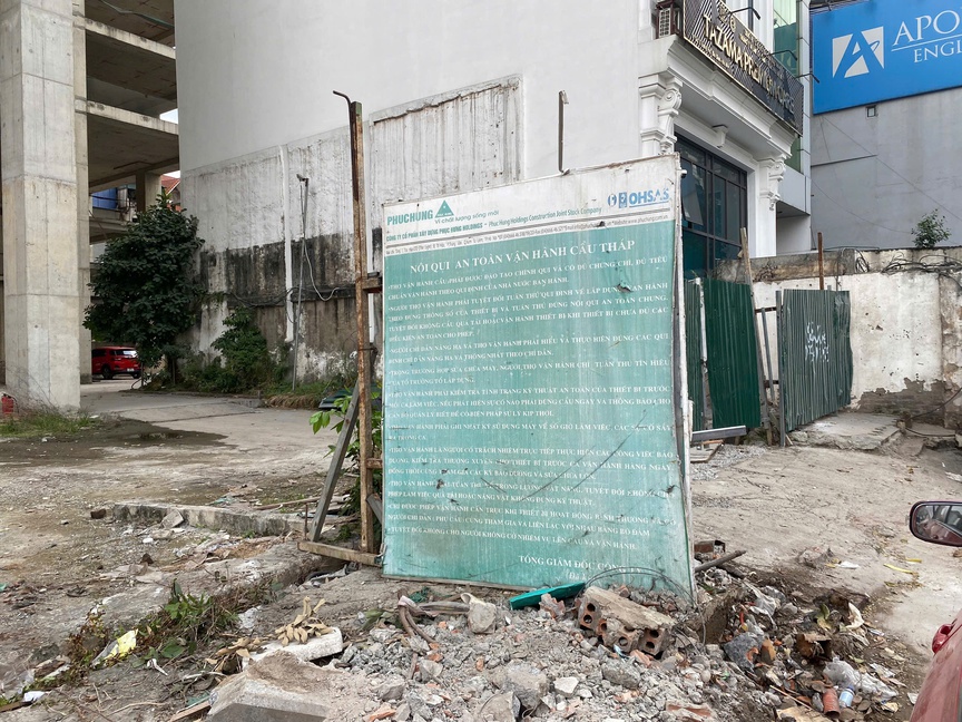 Biển hiệu tại dự án 1A Láng Hạ