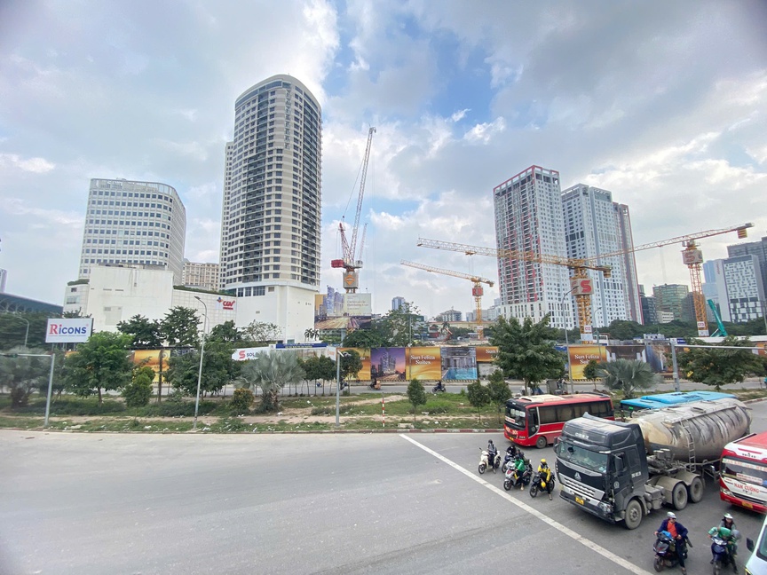 Dự án Sun Feliza Suites nằm ở vị trí "kim cương" giáp ba con đường lớn tại Hà Nội