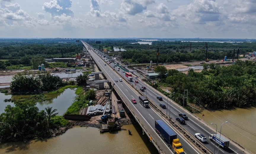 Thành phố giàu nhất Việt Nam sắp làm tuyến đường gần 9.000 tỷ kết nối cửa ngõ cảng biển đến siêu sân bay- Ảnh 1.