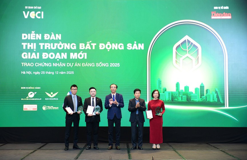 Bộ đôi dự án hàng hiệu của Sunshine Group được vinh danh tại chương trình "Dự án đáng sống" 2025- Ảnh 1.