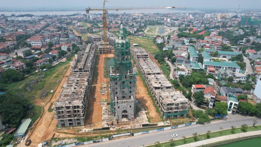 Chủ tịch UBND tỉnh Phú Thọ chỉ đạo tháo gỡ khó khăn tại dự án Khu nhà ở đô thị Tiên Cát- Ảnh 1.