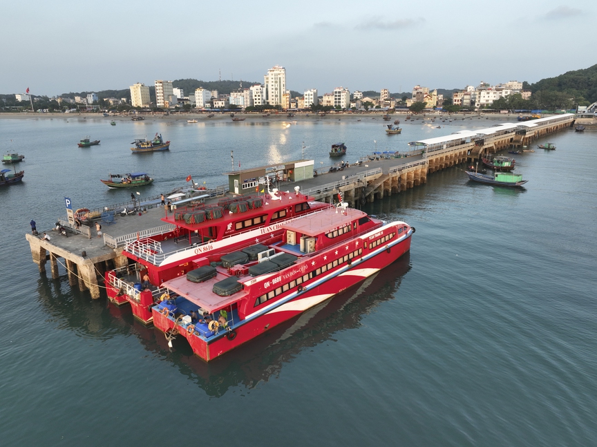 Quảng Ninh phát triển du lịch sinh thái thu hút du khách mùa du lịch thấp điểm- Ảnh 3.