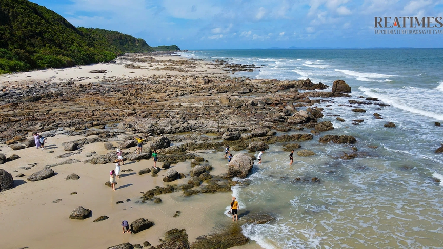 Quảng Ninh: Vẻ đẹp thiên nhiên hoang sơ đảo Quan Lạn- Ảnh 8.