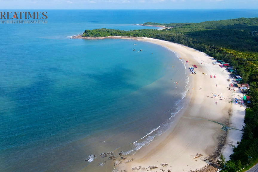 Quảng Ninh: Vẻ đẹp thiên nhiên hoang sơ đảo Quan Lạn- Ảnh 2.