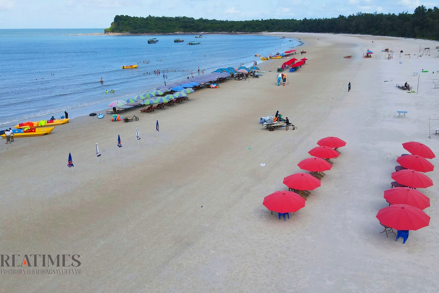 Quảng Ninh: Vẻ đẹp thiên nhiên hoang sơ đảo Quan Lạn- Ảnh 4.