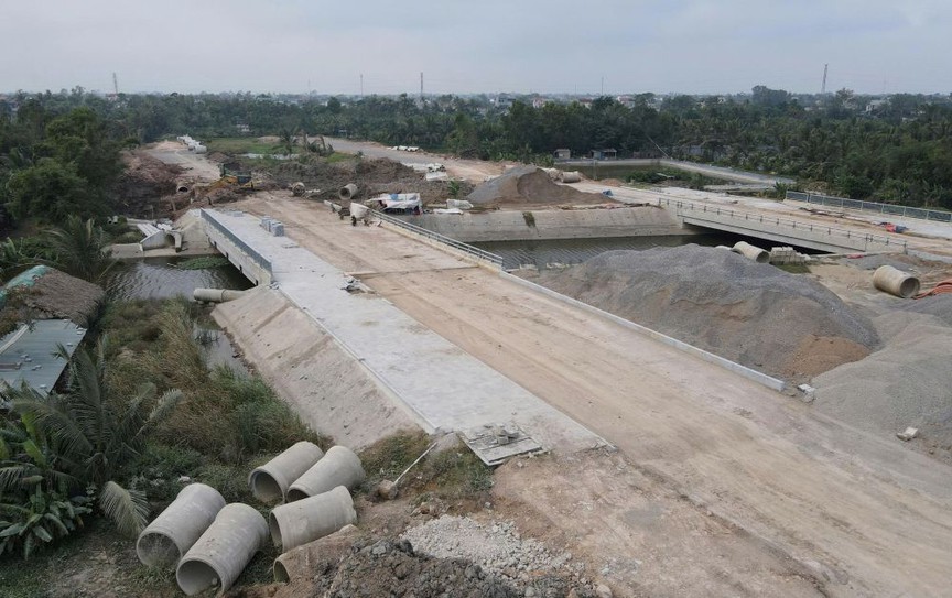 Xử lý dứt điểm khó khăn, vướng mắc tại các dự án tồn đọng trên địa bàn tỉnh Thanh Hóa- Ảnh 1.