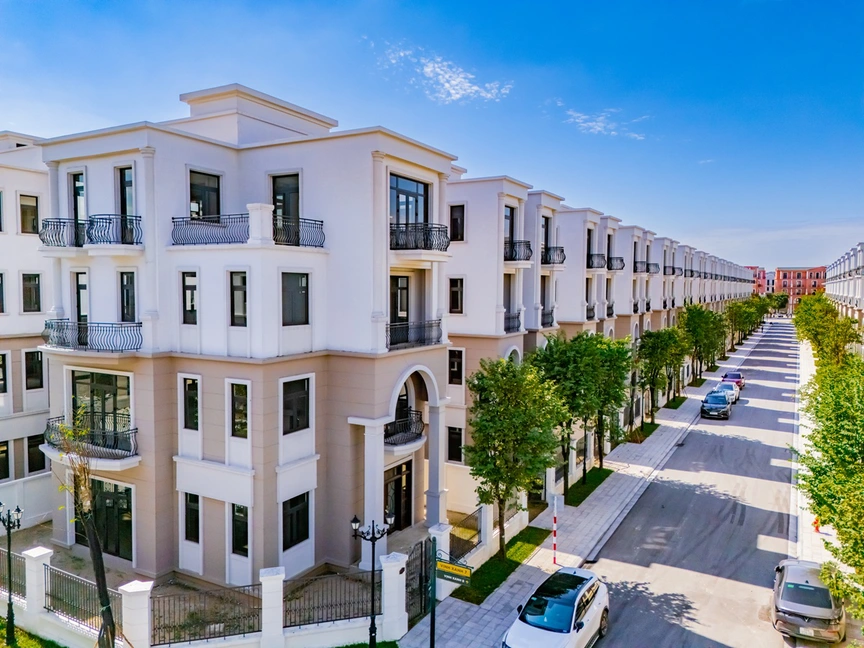 Khi giới tinh anh toàn cầu vẫn chọn đầu tư BĐS, biệt thự nhà phố Vịnh Xanh trở thành “của hiếm” - Ảnh 2. Khi giới tinh anh toàn cầu vẫn chọn đầu tư BĐS, biệt thự nhà phố Vịnh Xanh trở thành “của hiếm” - Ảnh 2.