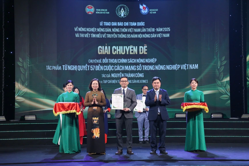 Reatimes ghi danh tại Giải báo chí toàn quốc về nông nghiệp, nông dân, nông thôn Việt Nam lần thứ III - năm 2025- Ảnh 2.